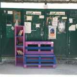 L'operazione pi� vistosa compiuta finora dagli attivisti � stata l'installazione di punti di book sharing in due piazzole di sosta dei pullman